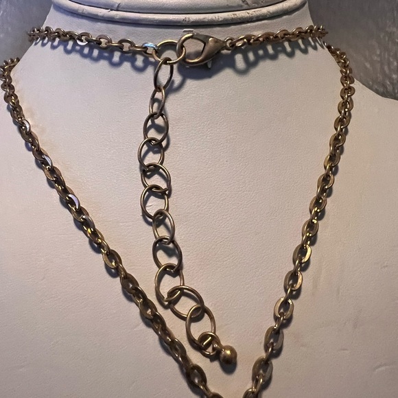 Goldtone Hammered Tassel Disc Pendant Necklace - Picture 4 of 6